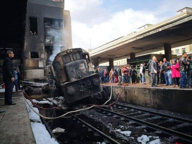 حادث قطار محطة مصر 