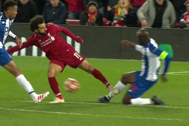 محمد صلاح ولاعب فريق بورتو