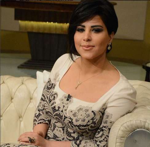 الفنانة شمس